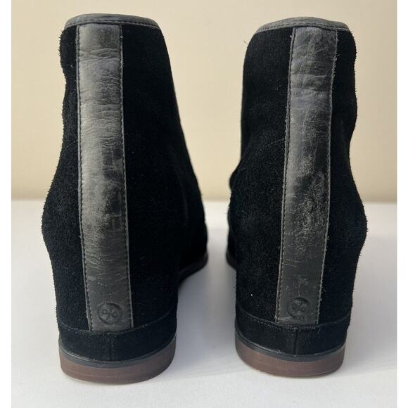 Anthropologie 80%20 Hidden Wedge Ankle Bootie Womens 10 Black Suede Toggle - Picture 4 of 13